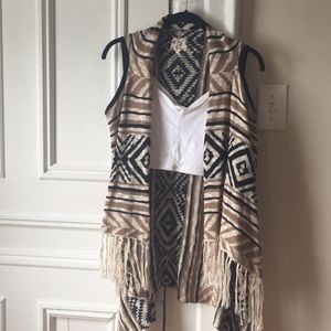 Hippie rose sleeveless cardigan